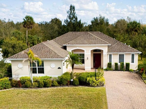 1080 Southlakes Way SW, Vero Beach, FL 32968