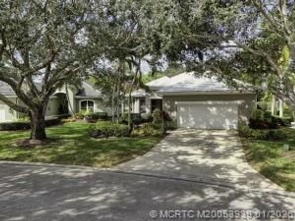 2216 SW Brookhaven Way, Palm City, FL 34990