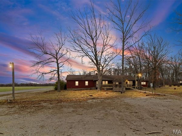 1162 School Street, Percy, IL 62272