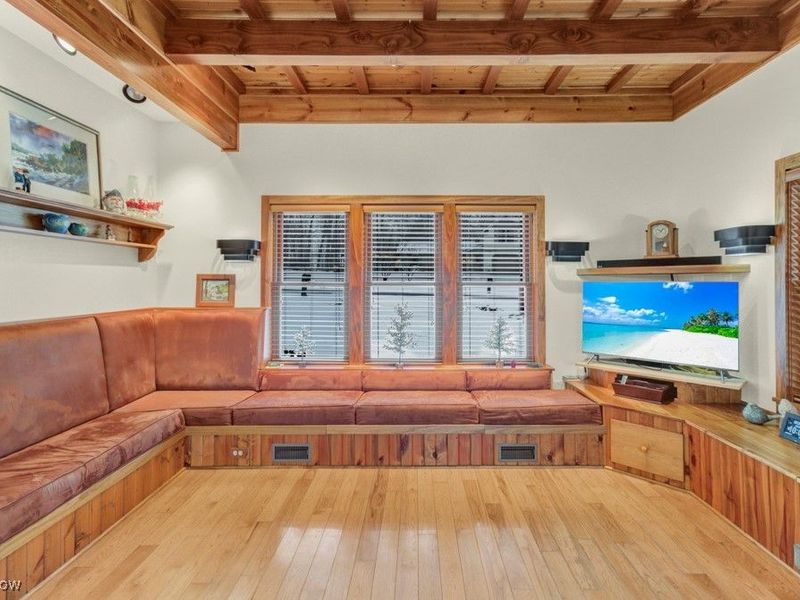 22 Ontario Trail, Malvern, OH 44644 Photo 13