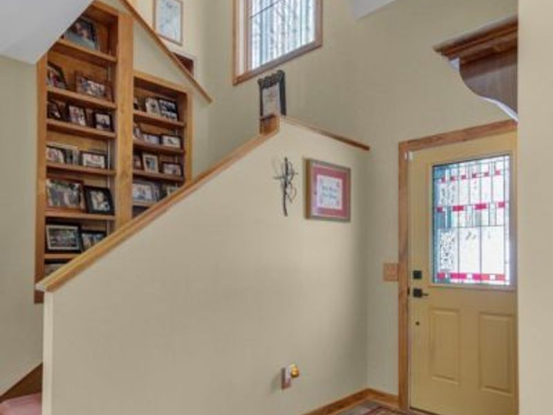 22 Ontario Trail, Malvern, OH 44644 Photo 4