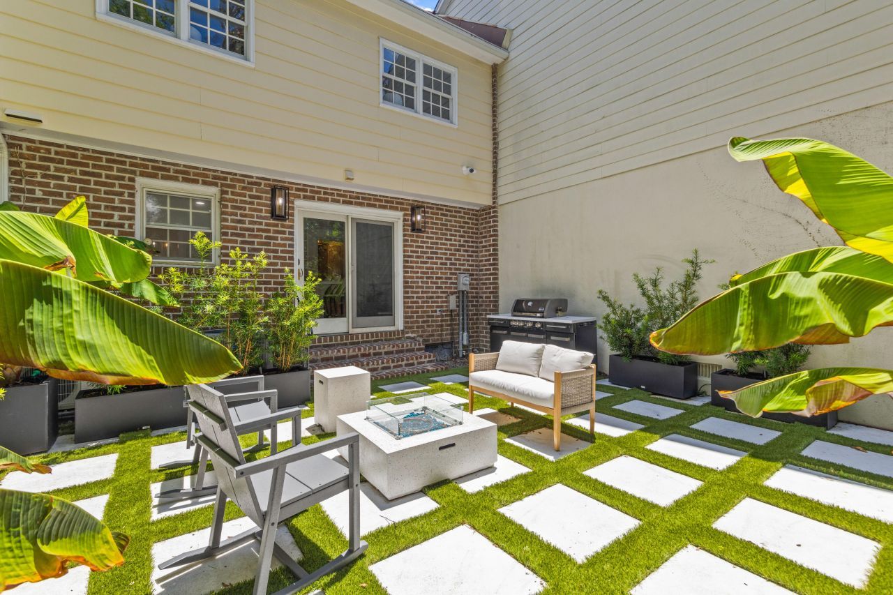 146 Broad Street Photo 37