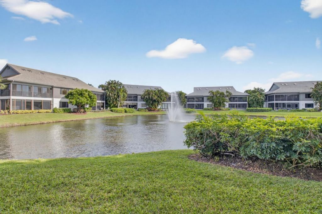 21222 Clubside Drive, Unit D, Boca Raton, FL 33434 Photo