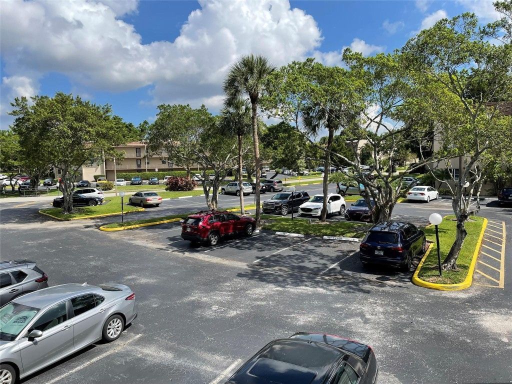 9200 Lime Bay Boulevard, Unit 209, Tamarac, FL 33321 Photo