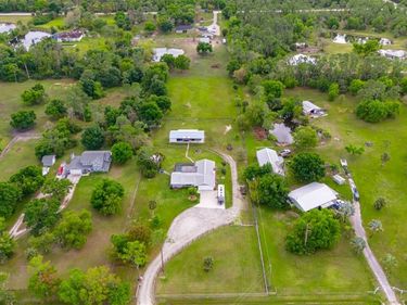 8150 DOSONTE LANE, NORTH FORT MYERS, FL 33917