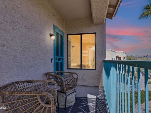 16323 E ARROW Drive, Unit 202, Fountain Hills, AZ 85268