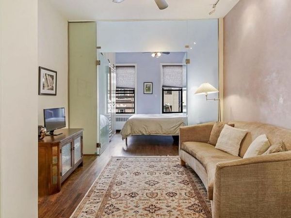 120 East 83rd , Unit 3A, New York (Manhattan), NY 10028