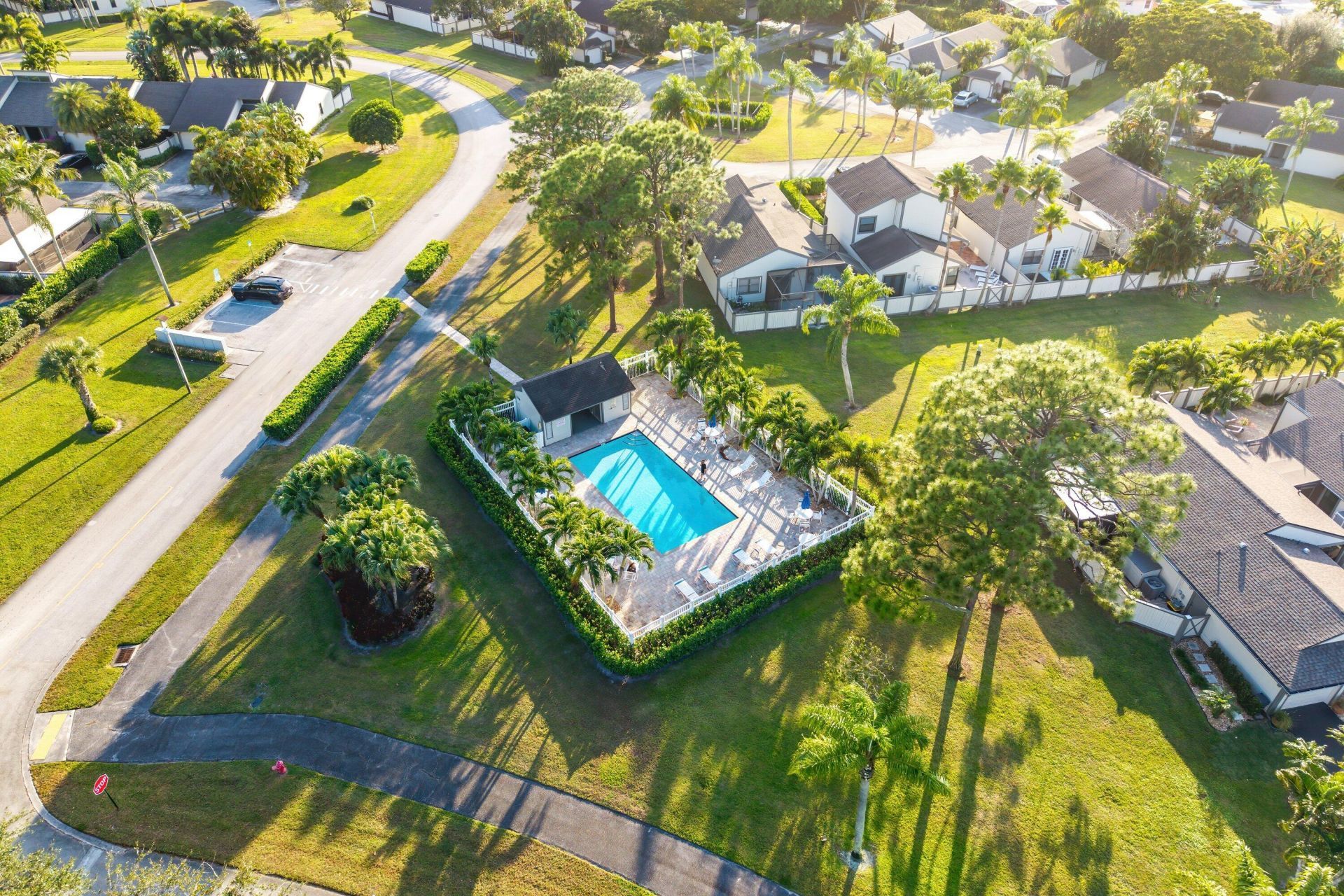 2566 Bedford Mews Drive, Wellington, FL 33414 Photo