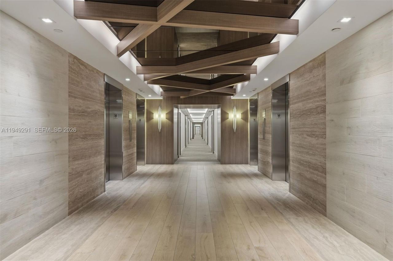 2301 Collins Ave, Unit 1429, Miami Beach, FL 33139 Photo