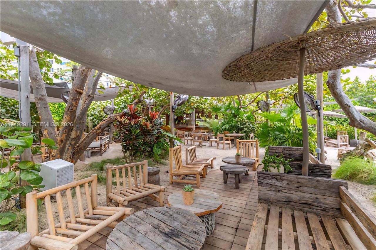 2301 Collins Ave, Unit 1429, Miami Beach, FL 33139 Photo