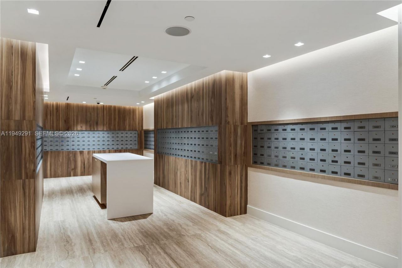 2301 Collins Ave, Unit 1429, Miami Beach, FL 33139 Photo