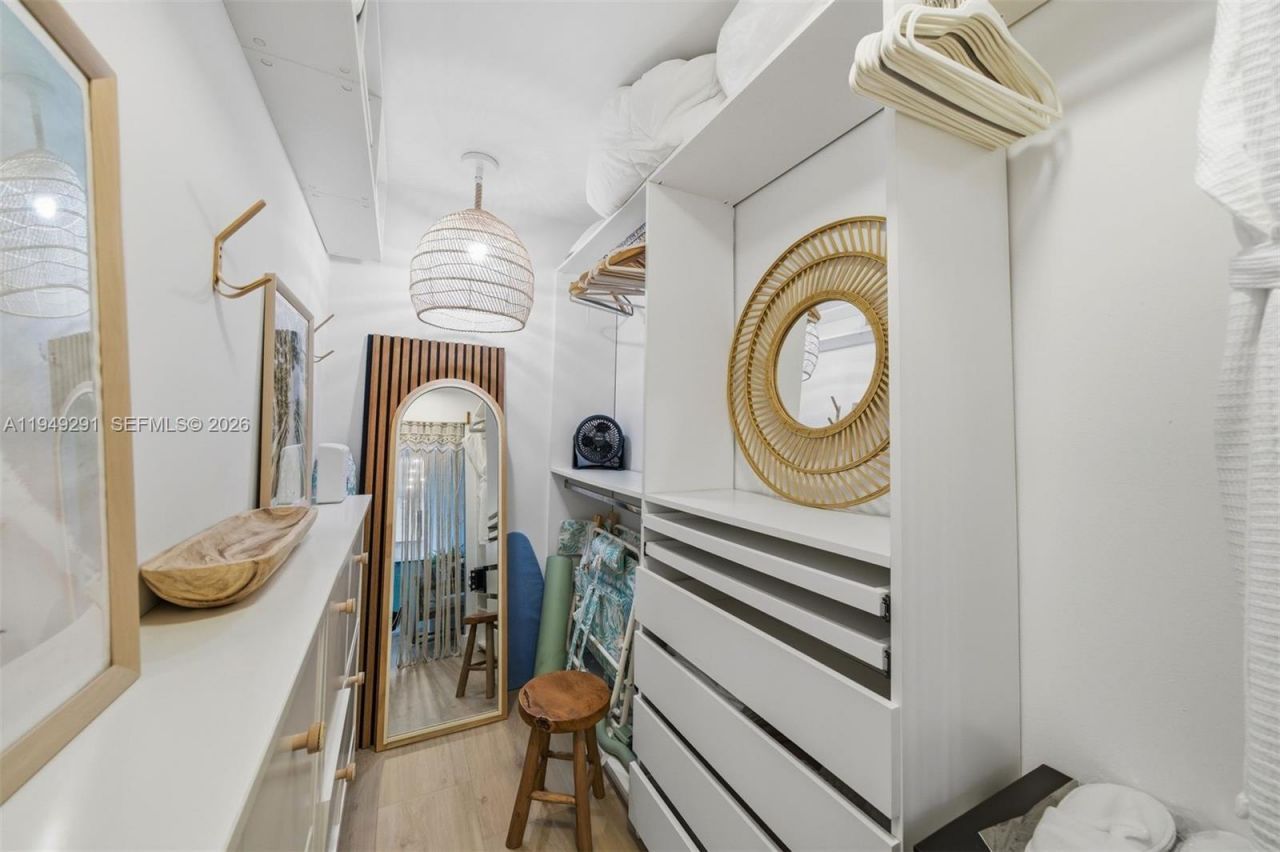 2301 Collins Ave, Unit 1429, Miami Beach, FL 33139 Photo