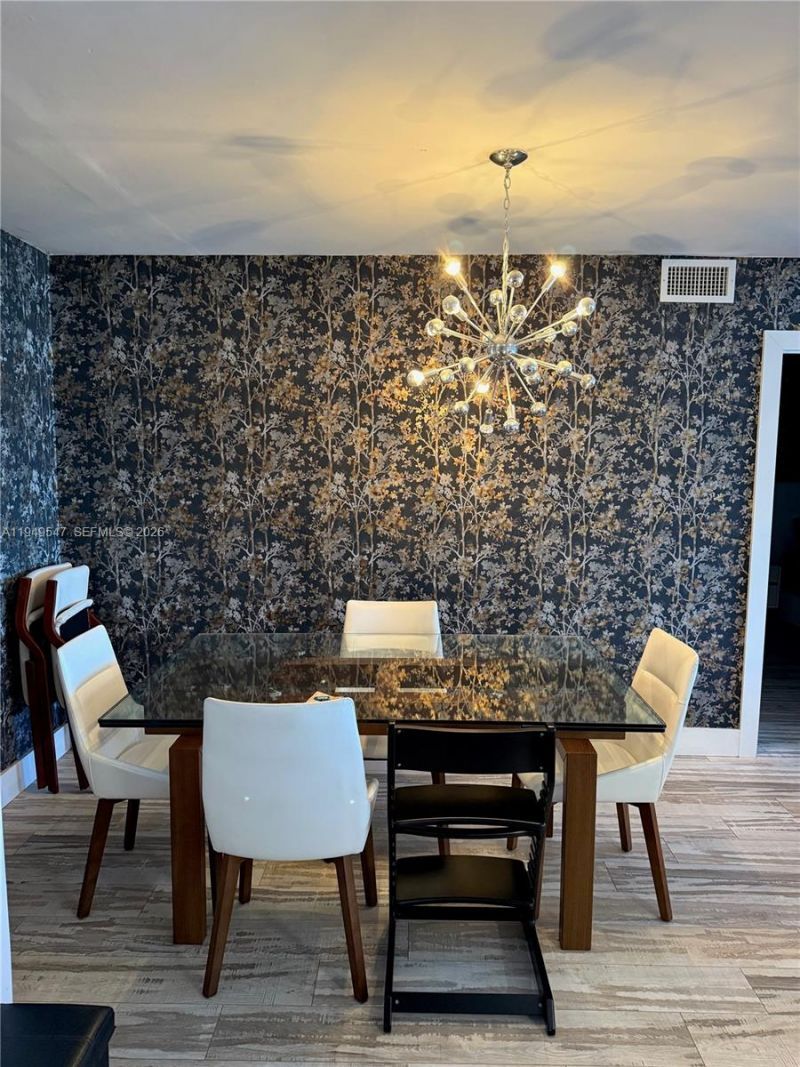 5750 Collins Ave, Unit 11D, Miami Beach, FL 33140 Photo