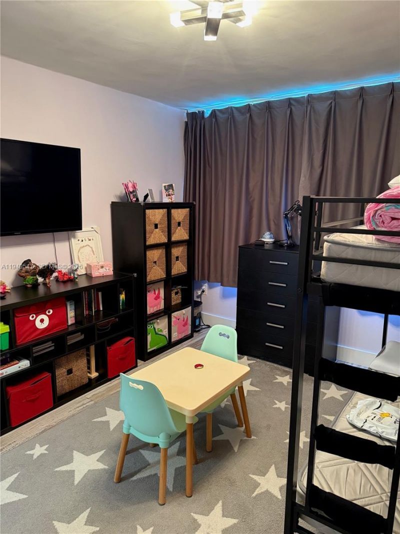 5750 Collins Ave, Unit 11D, Miami Beach, FL 33140 Photo