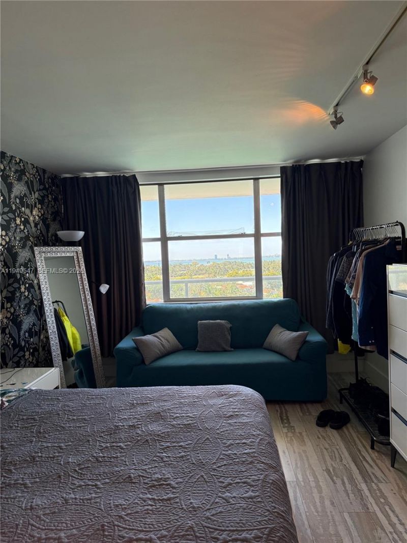 5750 Collins Ave, Unit 11D, Miami Beach, FL 33140 Photo