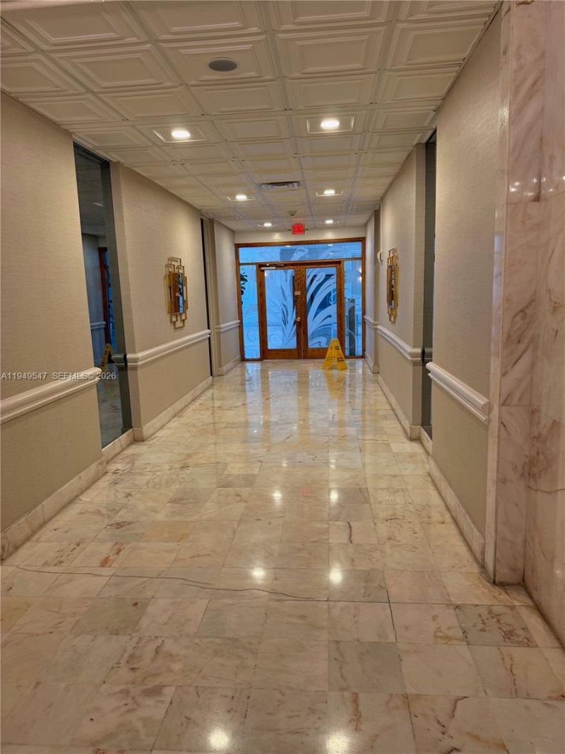 5750 Collins Ave, Unit 11D, Miami Beach, FL 33140 Photo