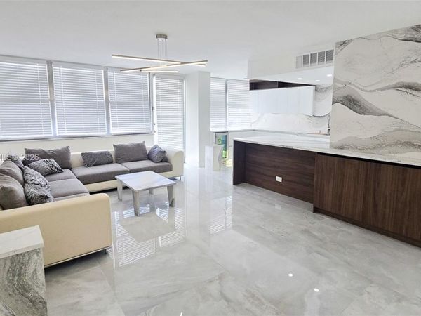 250 174th St , Unit 203, Sunny Isles Beach, FL 33160