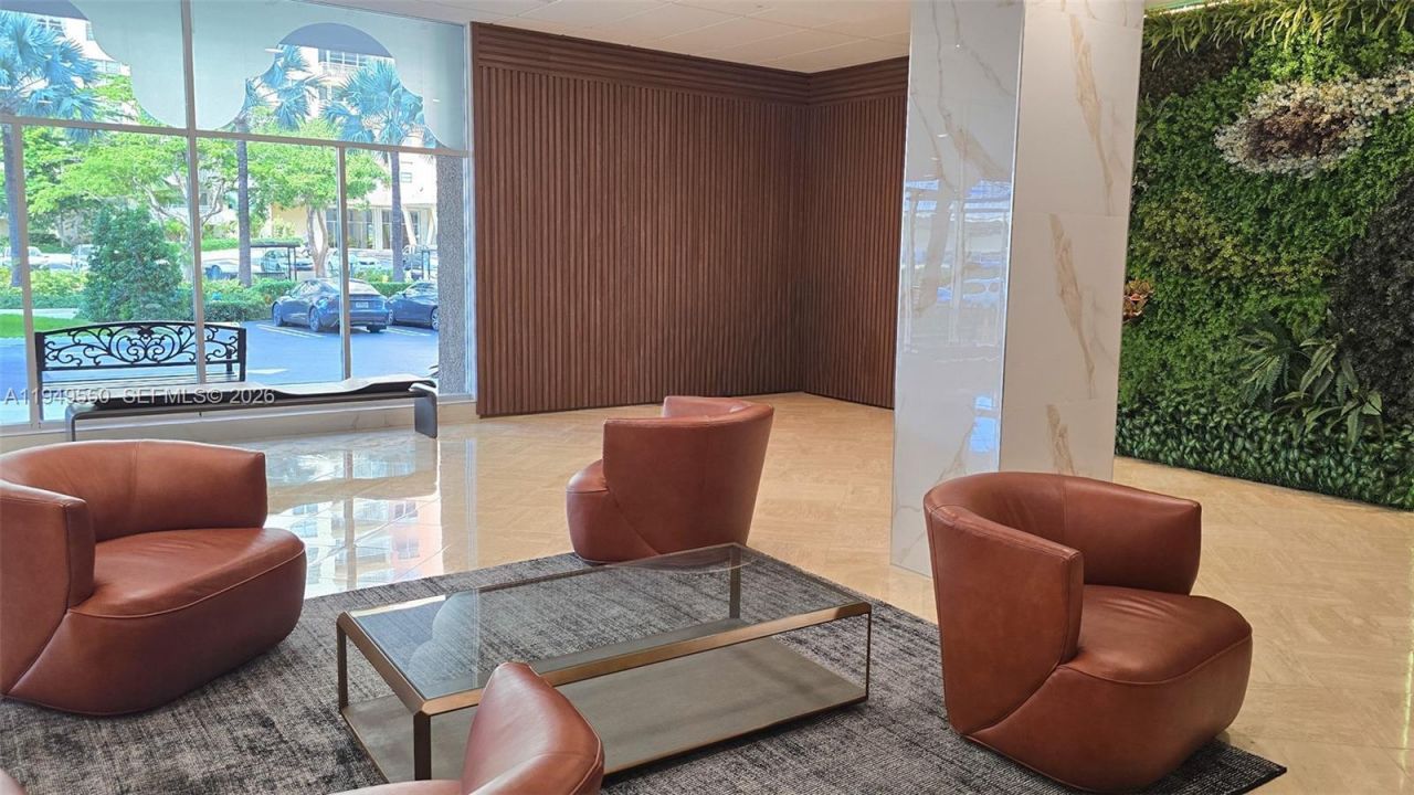 250 174th St , Unit 203, Sunny Isles Beach, FL 33160 Photo