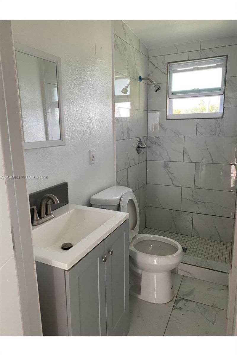 6045 Buchanan St , Unit 1, Hollywood, FL 33024 Photo