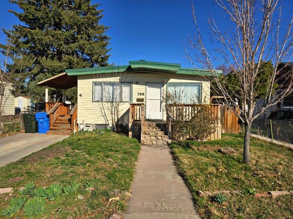 798 Wayne Ave, Pocatello, ID 83201