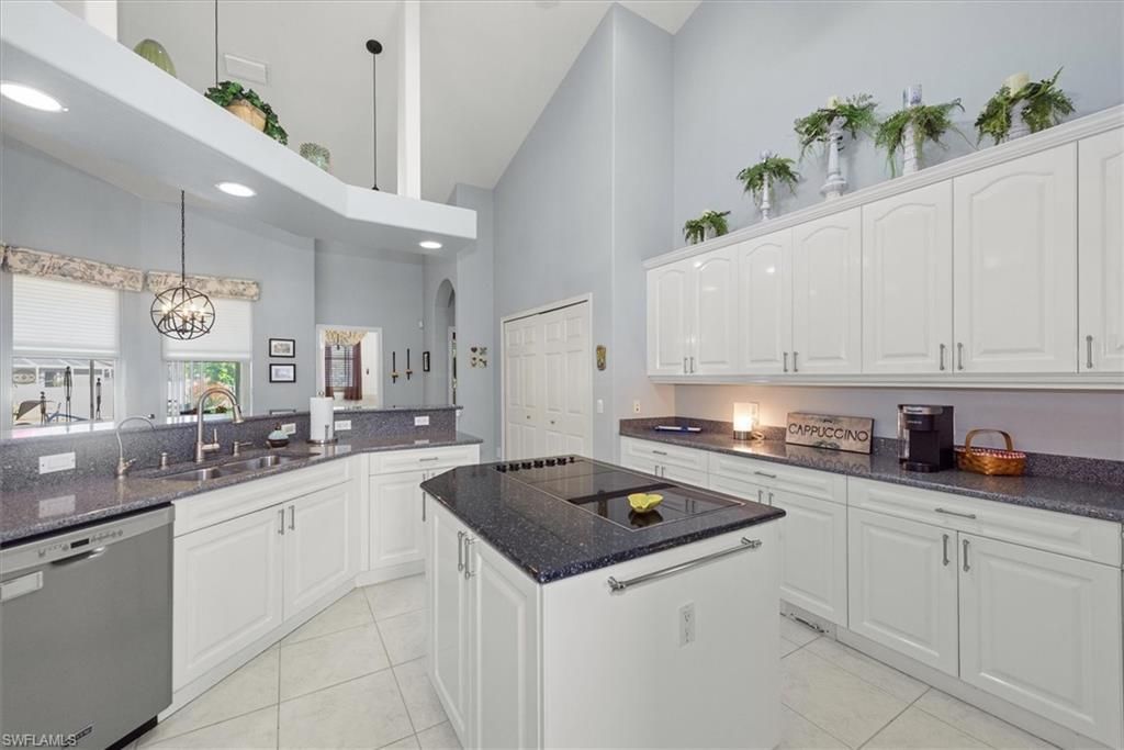 2529 Gleason Pkwy, Cape Coral, FL 33914 Photo