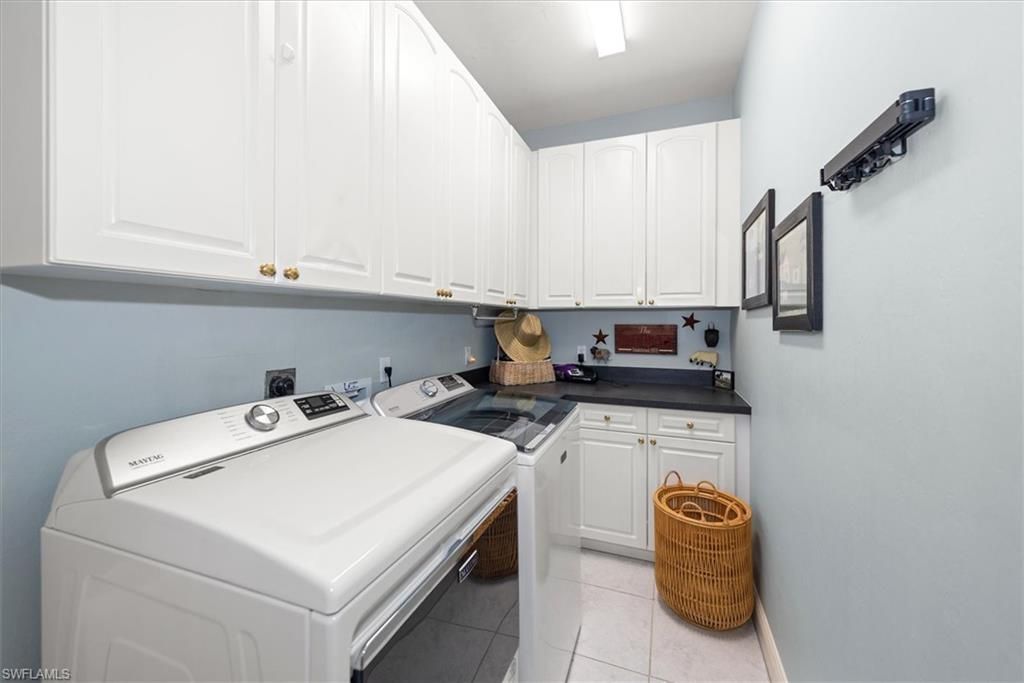 2529 Gleason Pkwy, Cape Coral, FL 33914 Photo