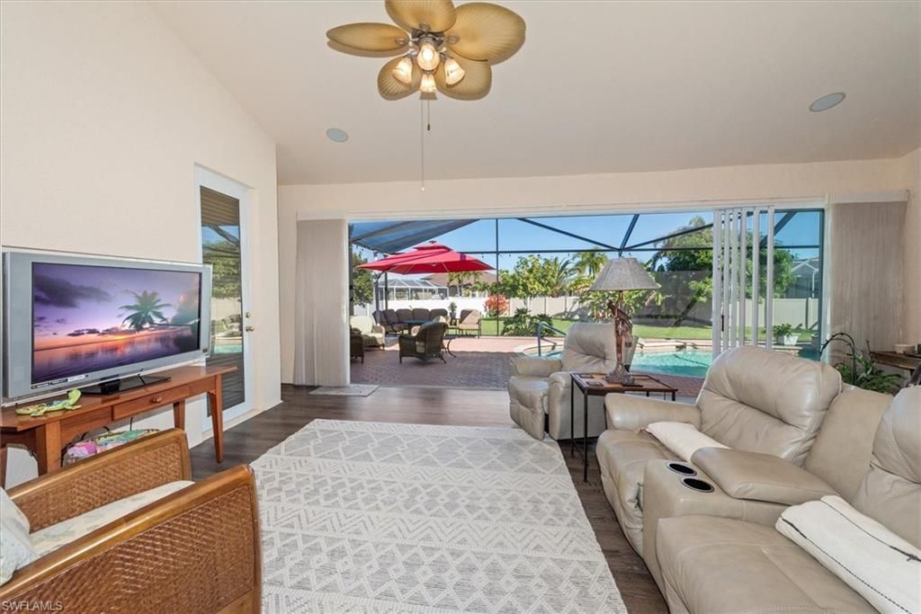 2529 Gleason Pkwy, Cape Coral, FL 33914 Photo