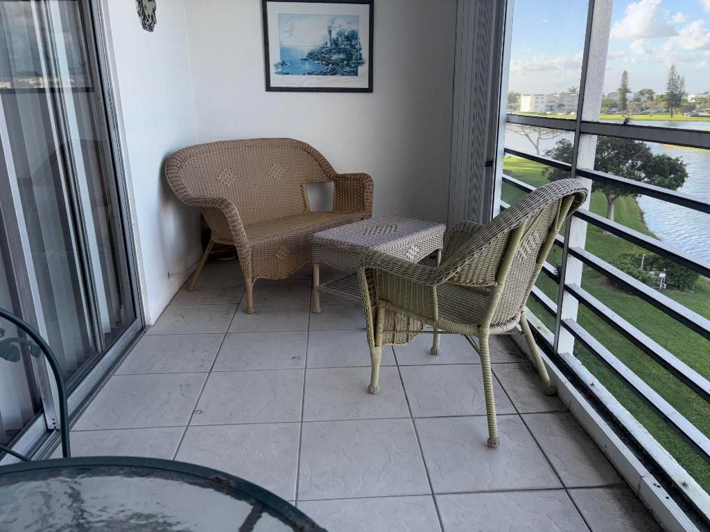 4049 Cornwall C, Unit 4049 C, Boca Raton, FL 33434 Photo