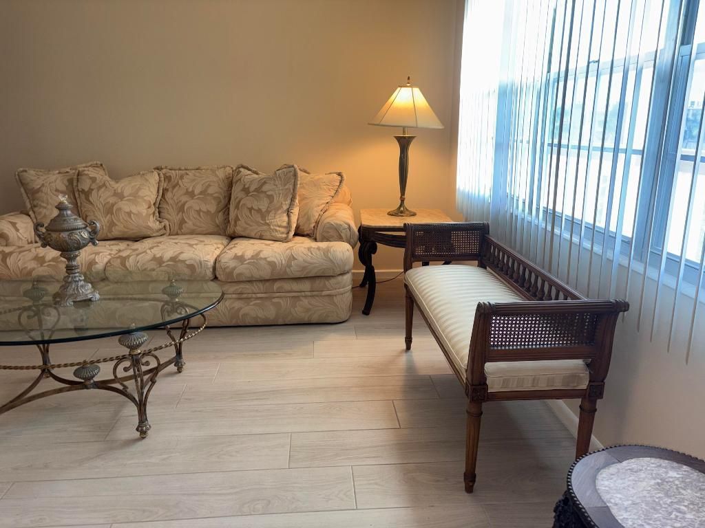 4049 Cornwall C, Unit 4049 C, Boca Raton, FL 33434 Photo
