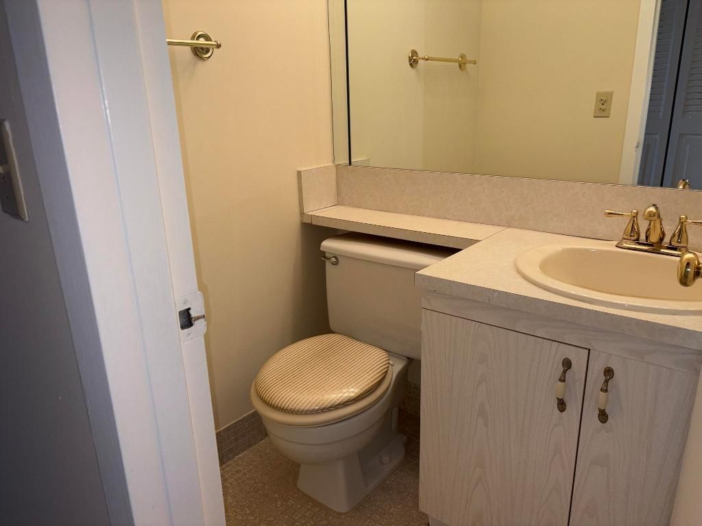 4049 Cornwall C, Unit 4049 C, Boca Raton, FL 33434 Photo