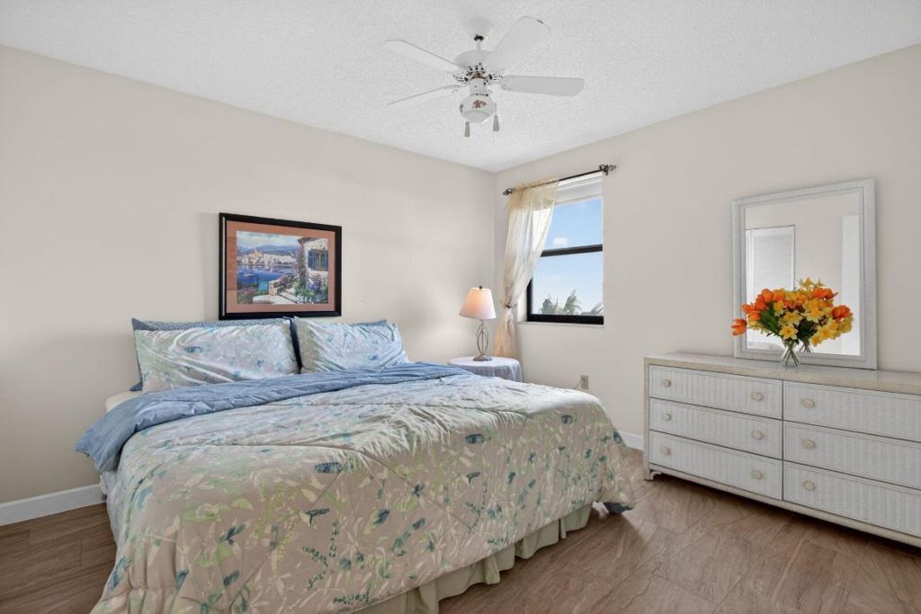 2240 N Cypress Bend Drive, Unit 601, Pompano Beach, FL 33069 Photo