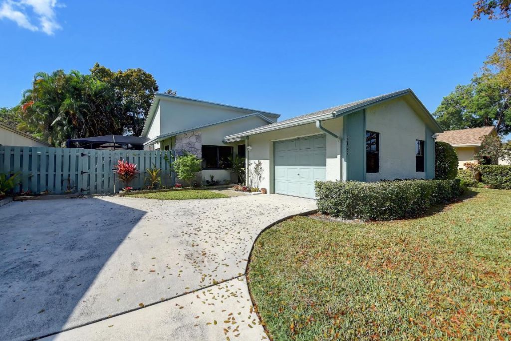 2492 NW 10th Street, Delray Beach, FL 33445 Photo
