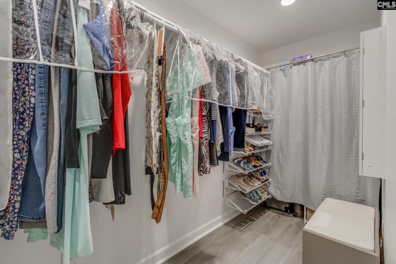 117 New Market Circle Photo 29