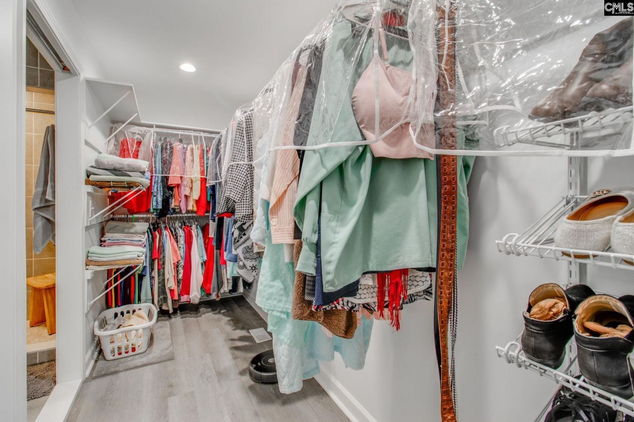 117 New Market Circle Photo 32