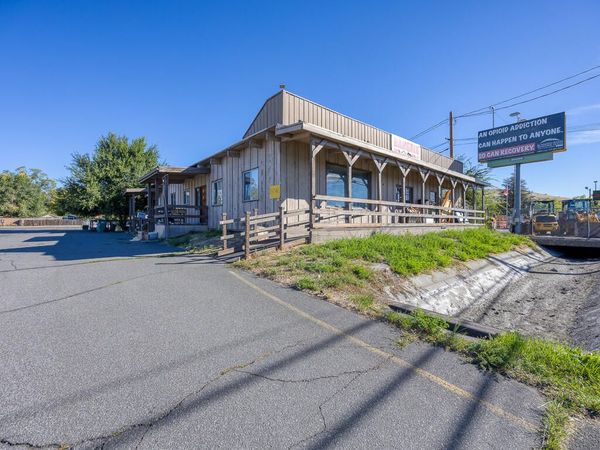 5113 S 6th Street, Klamath Falls, OR 97603