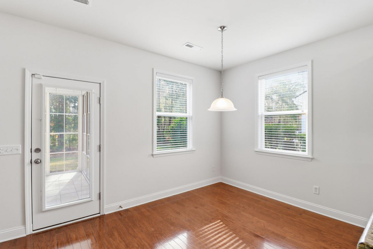 3274 Conservancy Lane Photo 14