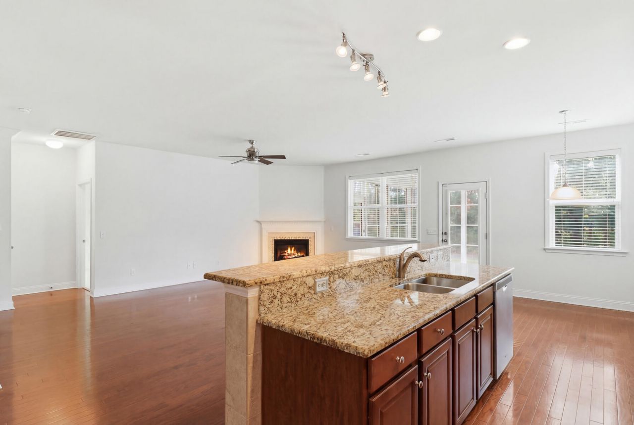 3274 Conservancy Lane Photo 15