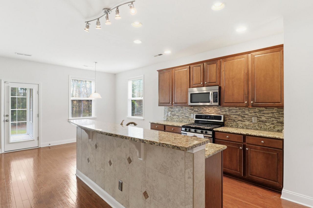 3274 Conservancy Lane Photo 19