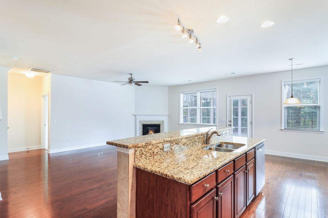 3274 Conservancy Lane Photo 20