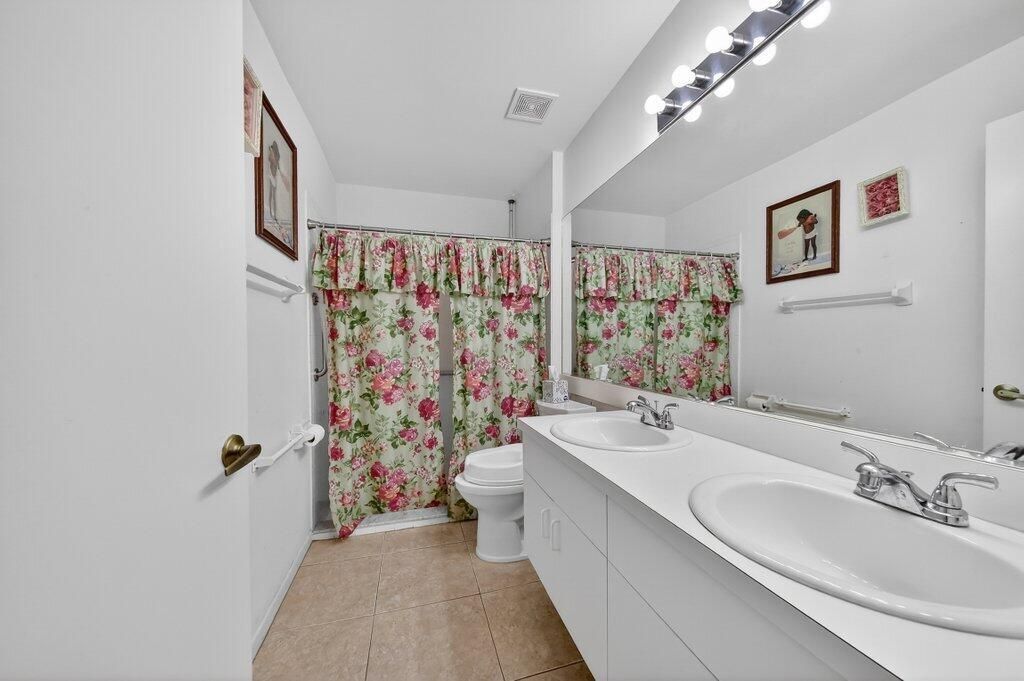 1178 NW Lombardy Drive, Port Saint Lucie, FL 34986 Photo