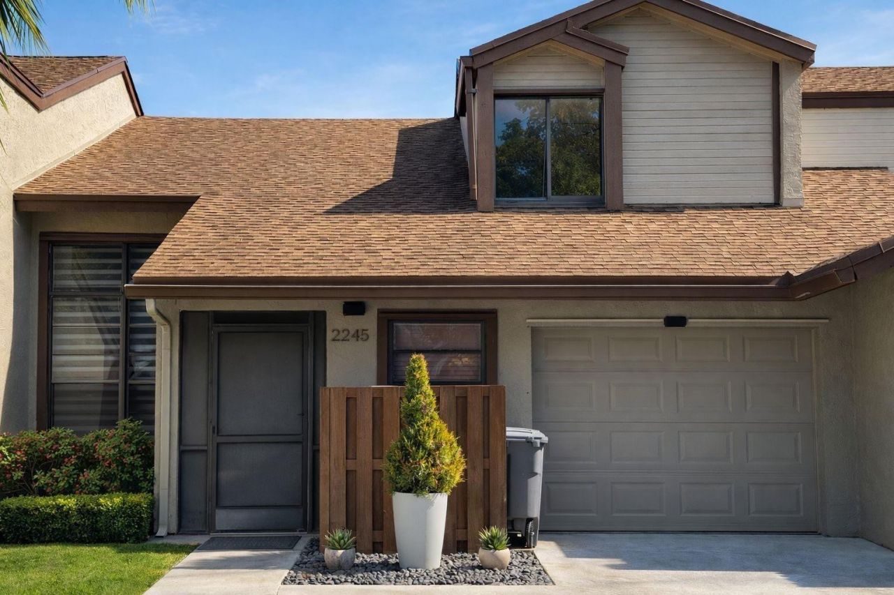 22454 Cypress Wood Lane, Boca Raton, FL 33428 Photo