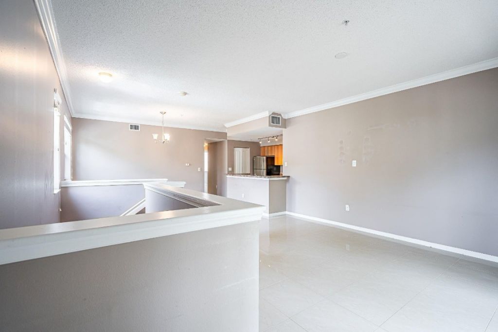 5840 W Sample Road, Unit 301, Coral Springs, FL 33067 Photo