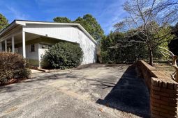 2201 Sharpes Hill Road photo 4