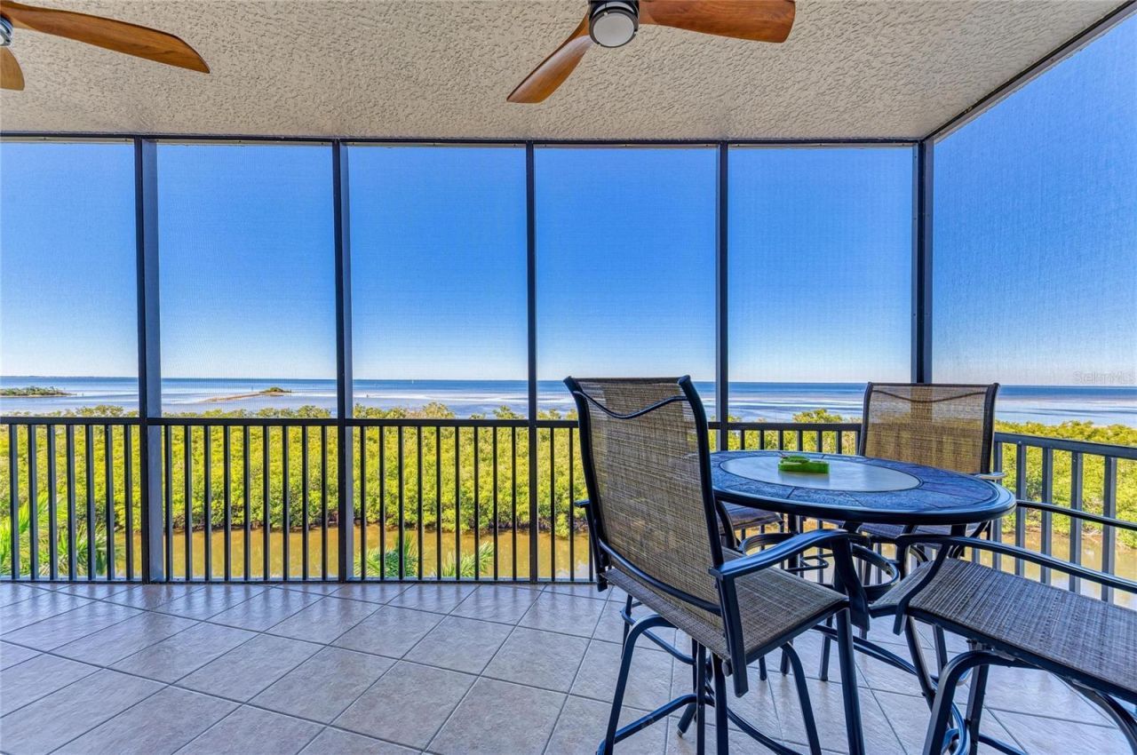 3329 Sunset Key Circle, Unit 407, Punta Gorda, FL 33955 Photo