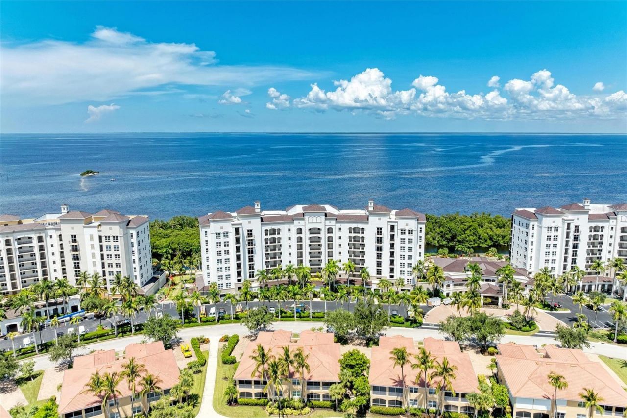 3329 Sunset Key Circle, Unit 407, Punta Gorda, FL 33955 Photo