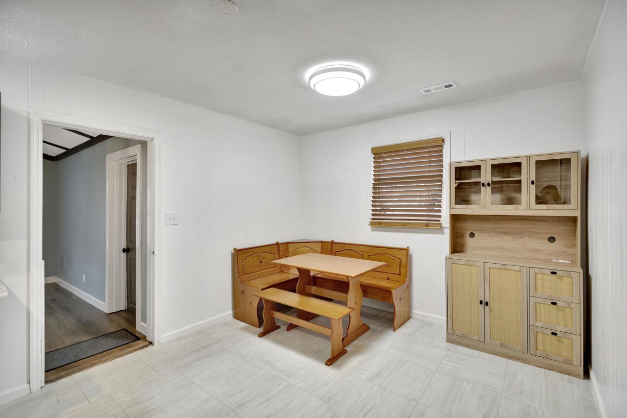 122 Longleaf Drive Photo 11