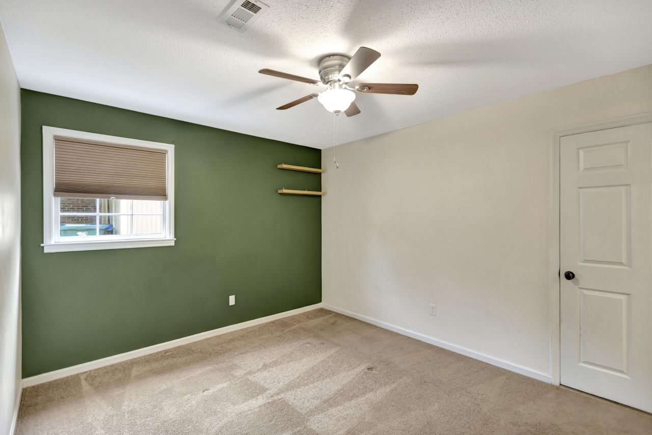 122 Longleaf Drive Photo 15