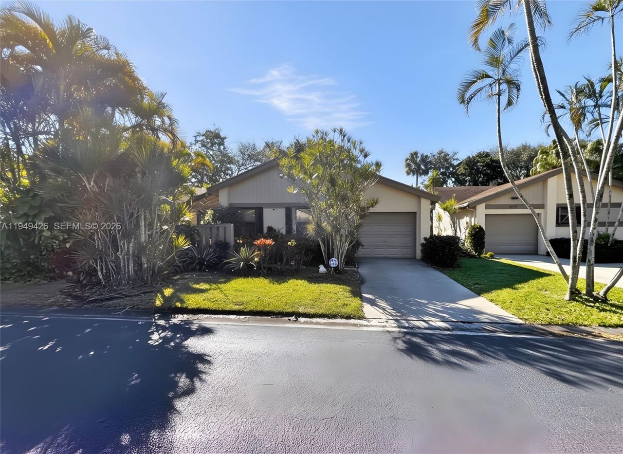 2214 Seagrape Cir, Coconut Creek, FL 33066 Photo