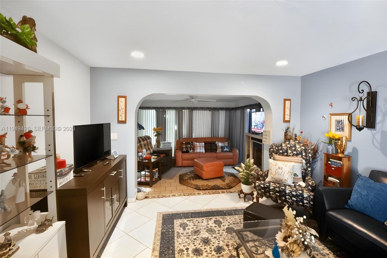 2214 Seagrape Cir, Coconut Creek, FL 33066 Photo