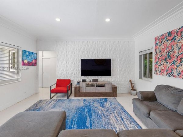 12660 Griffing Blvd, North Miami, FL 33161